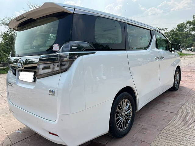 Used Toyota Vellfire [2020-2023] Hybrid in Delhi