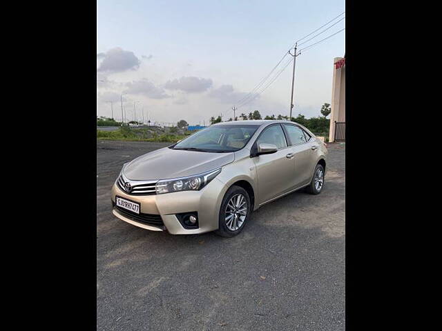 Used Toyota Corolla Altis [2014-2017] GL Petrol in Surat