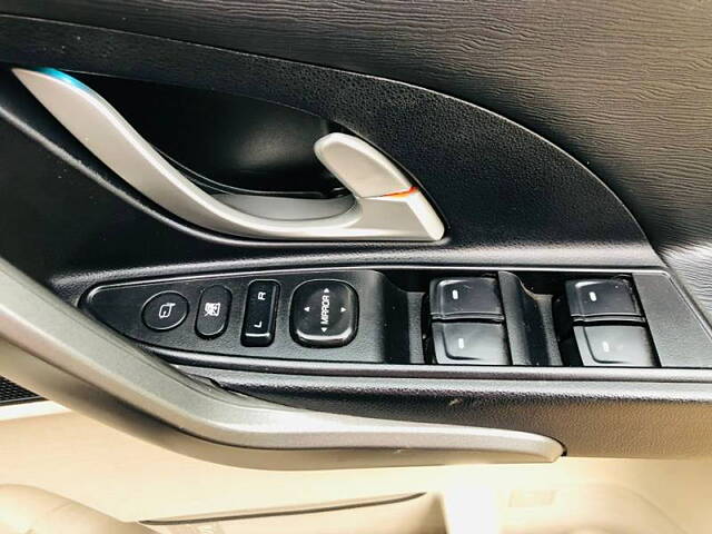 Used Mahindra XUV500 [2015-2018] W10 1.99 in Kheda