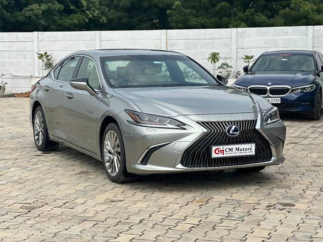 Used Lexus ES 300h Luxury [2020-2021] in Ahmedabad