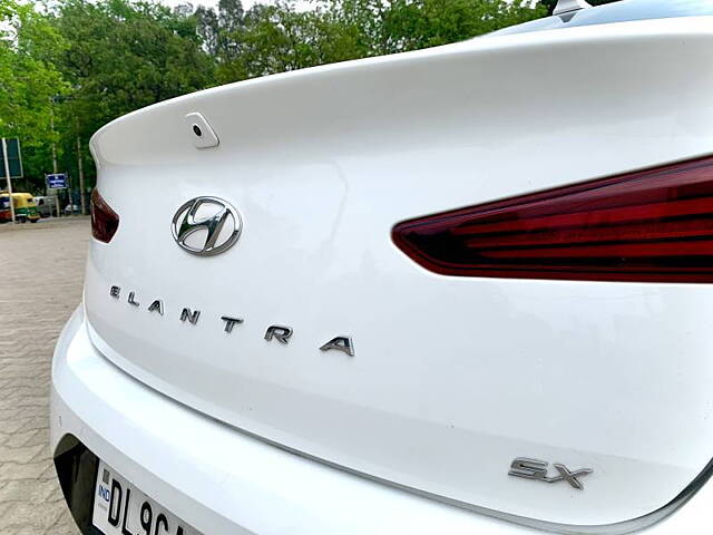 Used Hyundai Elantra [2016-2019] 2.0 SX (O) AT in Delhi