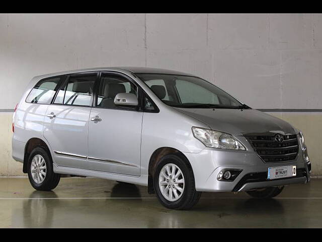 Used Toyota Innova [2013-2014] 2.5 VX 7 STR BS-III in Bangalore