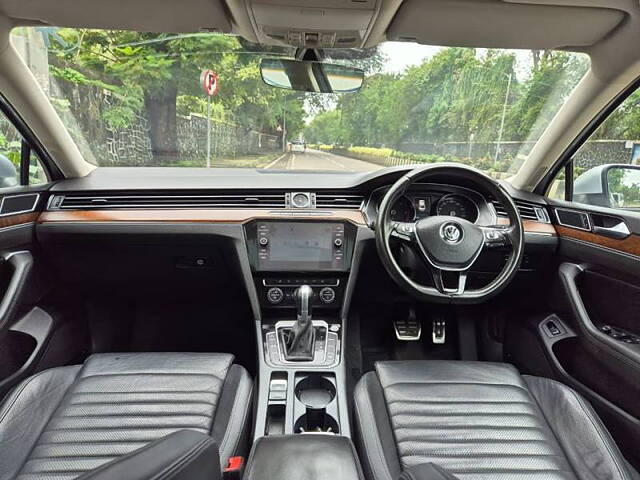 Used Volkswagen Passat Highline in Mumbai