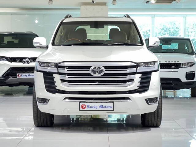 Used Toyota Land Cruiser [2011-2015] LC 200 VX in Mumbai