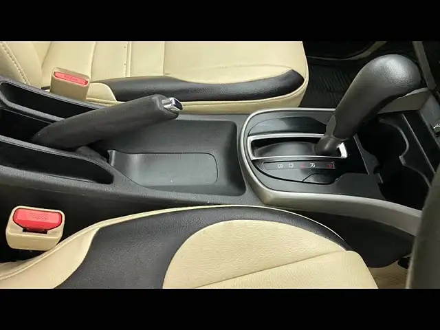 Used Honda City 4th Generation V CVT Petrol [2017-2019] in Hyderabad