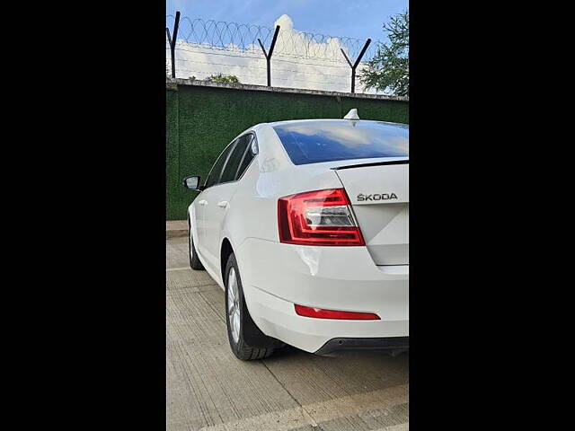 Used Skoda Octavia [2013-2015] Elegance 1.8 TSI AT in Mumbai