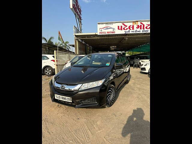 Used 2015 Honda City in Kheda