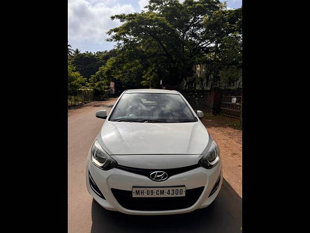 Used Hyundai i20 [2010-2012] Magna 1.4 CRDI in Kolhapur