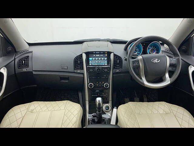 Used Mahindra XUV500 W7 [2018-2020] in Hyderabad