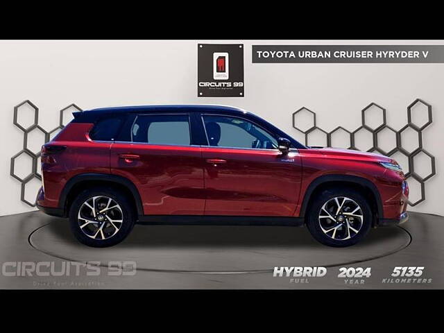 Used Toyota Urban Cruiser Hyryder V Hybrid in Chennai