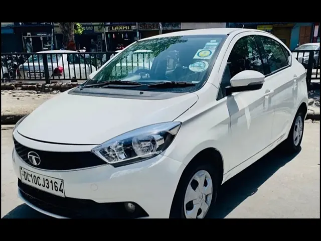 Used 2017 Tata Tigor in Delhi