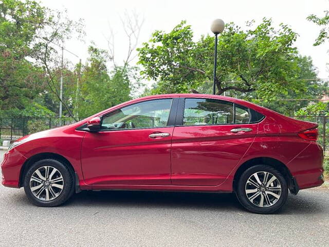 Used Honda City 4th Generation V Petrol in Delhi