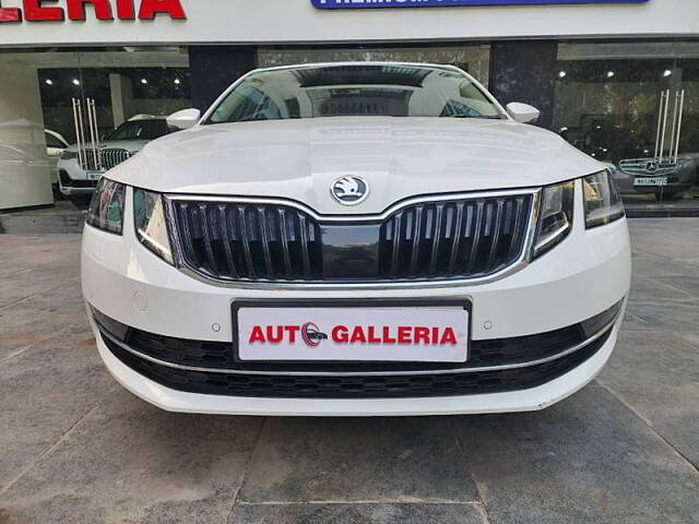 Used 2019 Skoda Octavia in Pune