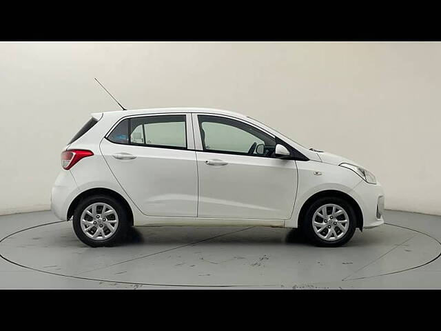 Used Hyundai Grand i10 Magna AT 1.2 Kappa VTVT in Ahmedabad