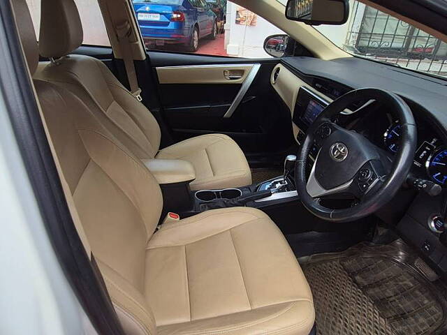 Used Toyota Corolla Altis [2014-2017] VL AT Petrol in Mumbai