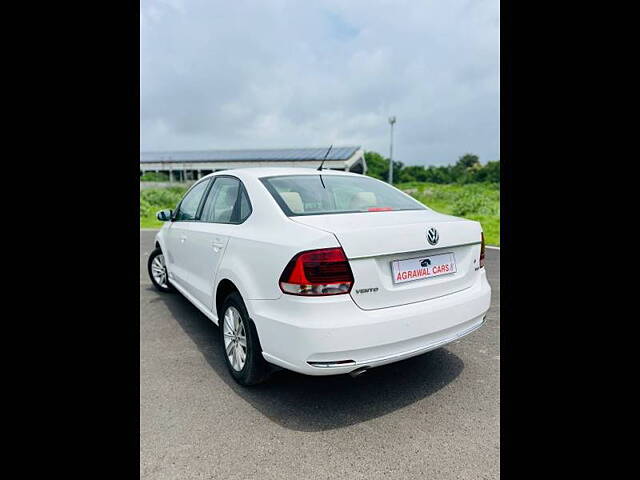 Used Volkswagen Vento [2015-2019] Highline Petrol AT [2015-2016] in Vadodara