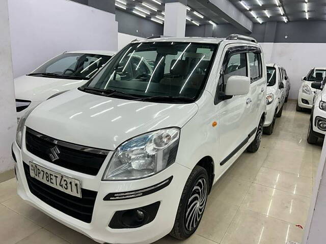 Used Maruti Suzuki Wagon R 1.0 [2014-2019] VXI AMT in Kanpur