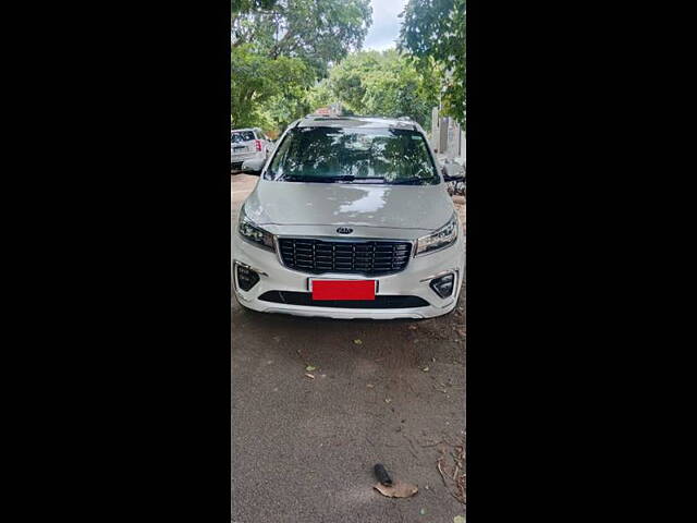 Used 2020 Kia Carnival in Bangalore