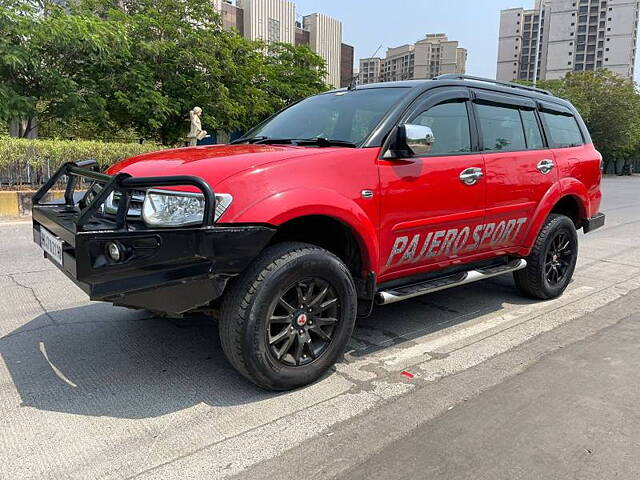 Used Mitsubishi Pajero Sport 2.5 AT in Mumbai