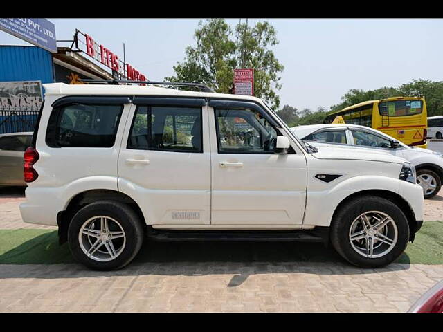 Used Mahindra Scorpio 2021 S7 120 2WD 7 STR in Gurgaon