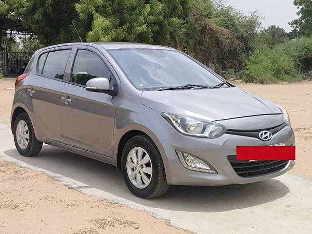 Used Hyundai i20 [2010-2012] Sportz 1.2 BS-IV in Ahmedabad