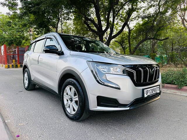 Used Mahindra XUV700 MX Petrol MT 5 STR [2021] in Delhi