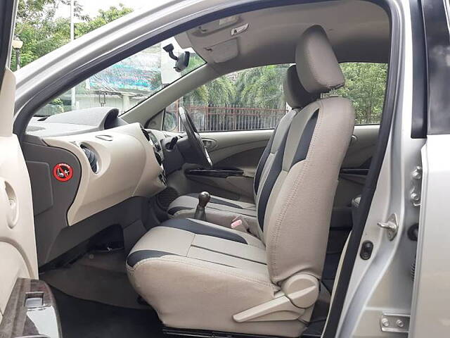 Used Toyota Etios Liva VX in Mumbai