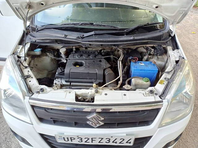 Used Maruti Suzuki Wagon R 1.0 [2014-2019] VXI in Lucknow