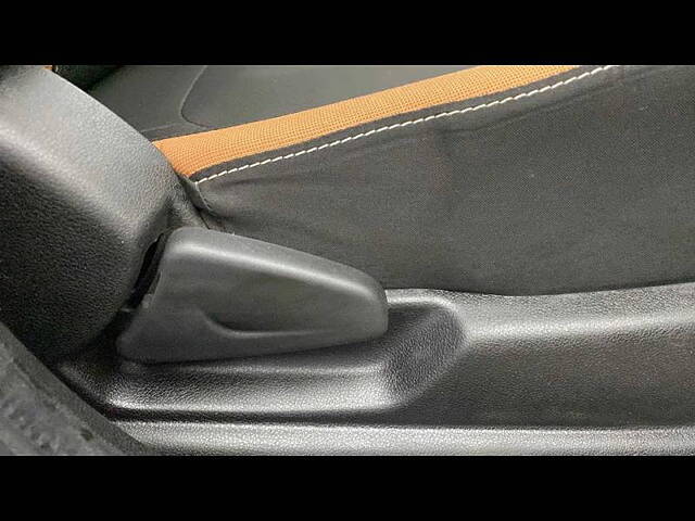 Used Renault Kwid [2015-2019] CLIMBER 1.0 AMT [2017-2019] in Faridabad