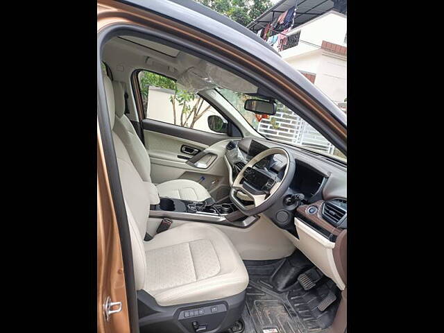 Used Tata Safari Accomplished Plus Dual Tone AT in Hyderabad