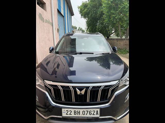 Used Mahindra XUV700 AX 7 Petrol MT 7 STR [2021] in Delhi