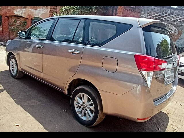 Used Toyota Innova Crysta [2016-2020] 2.4 V Diesel in Kanpur