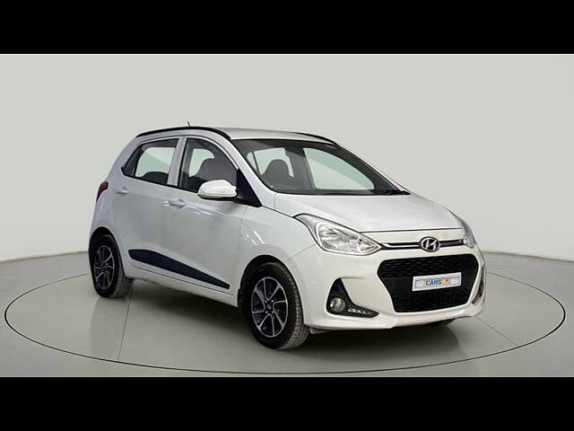 Used 2017 Hyundai Grand i10 in Delhi