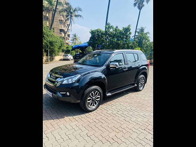 Used Isuzu MU-X [2017-2018] 4x2 in Mumbai