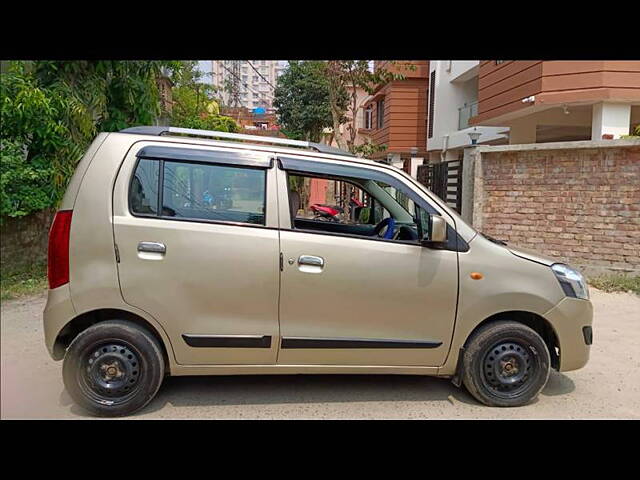 Used Maruti Suzuki Wagon R 1.0 [2014-2019] VXI in Kolkata