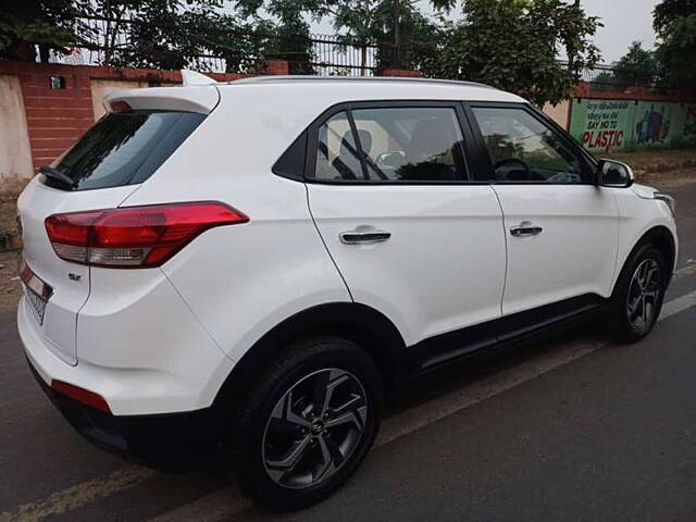 Used Hyundai Creta [2017-2018] SX Plus 1.6 CRDI in Ahmedabad