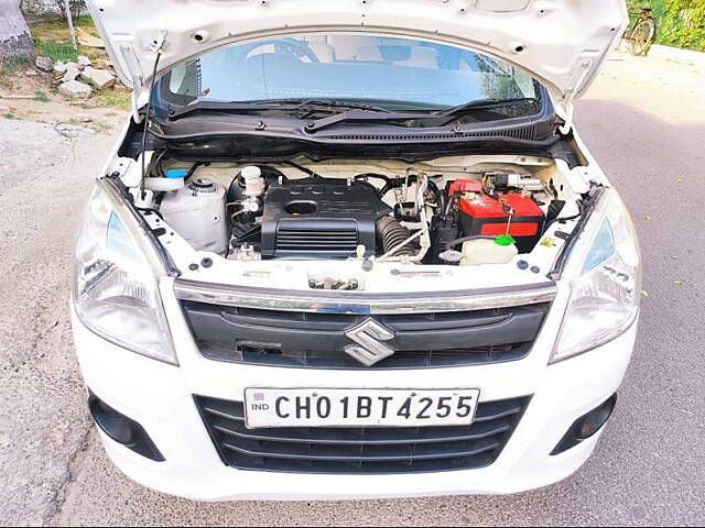 Used Maruti Suzuki Wagon R [2019-2022] VXi 1.0 AMT [2019-2019] in Chandigarh