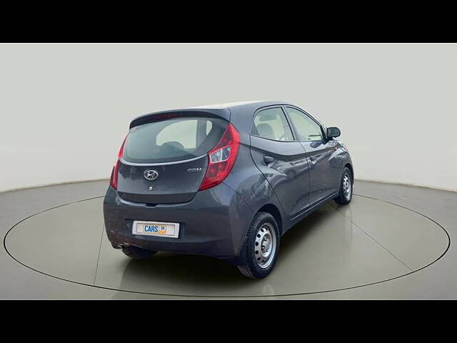 Used Hyundai Eon Era + in Surat