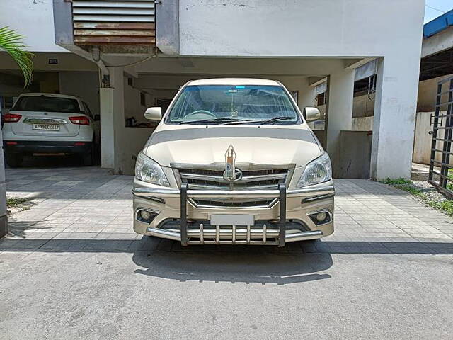 Used 2014 Toyota Innova in Hyderabad