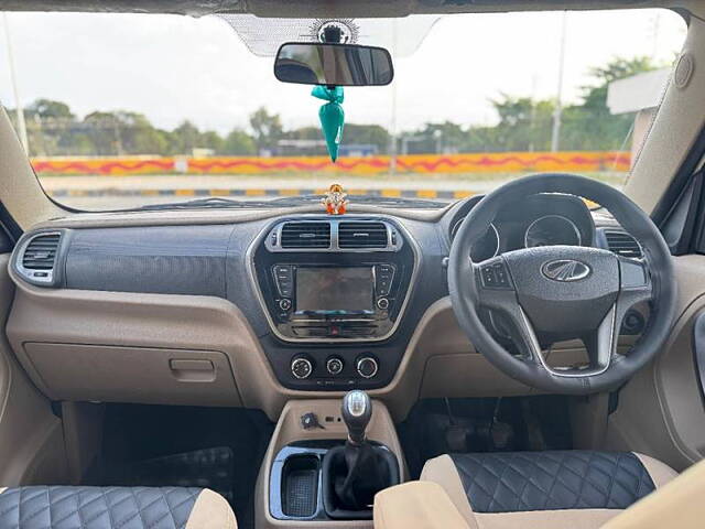 Used Mahindra TUV300 T10 in Nashik