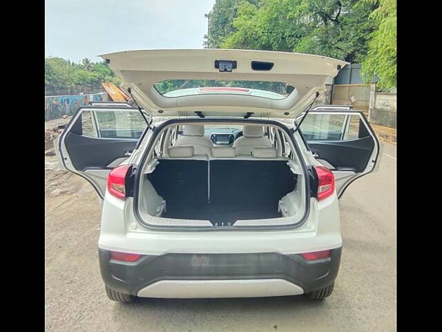 Used Mahindra XUV300 [2019-2024] W8 (O) 1.2 Petrol AMT in Mumbai