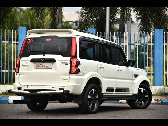 Used Mahindra Scorpio S11 MT 7S in Kolkata