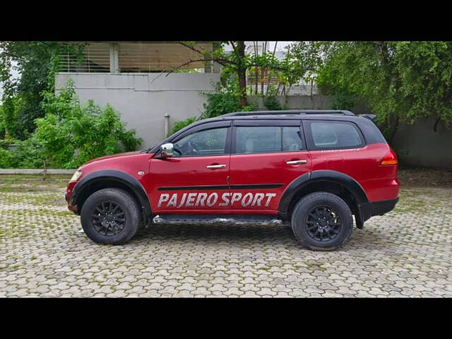 Used Mitsubishi Pajero Sport 2.5 AT in Ahmedabad