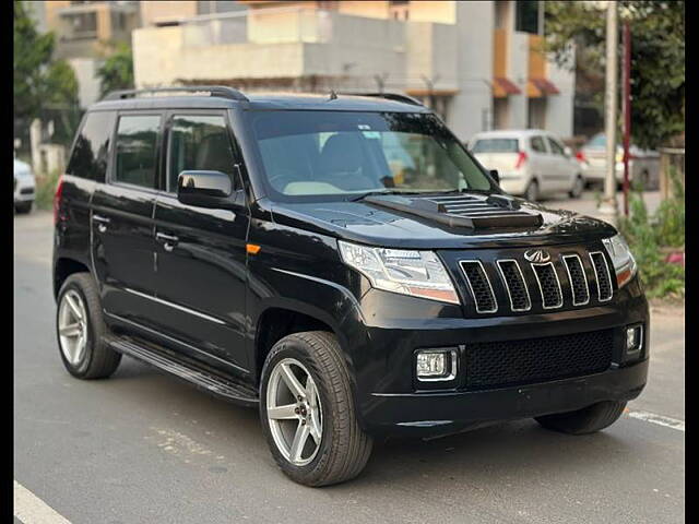 Used Mahindra TUV300 [2015-2019] T8 mHAWK100 in Ahmedabad