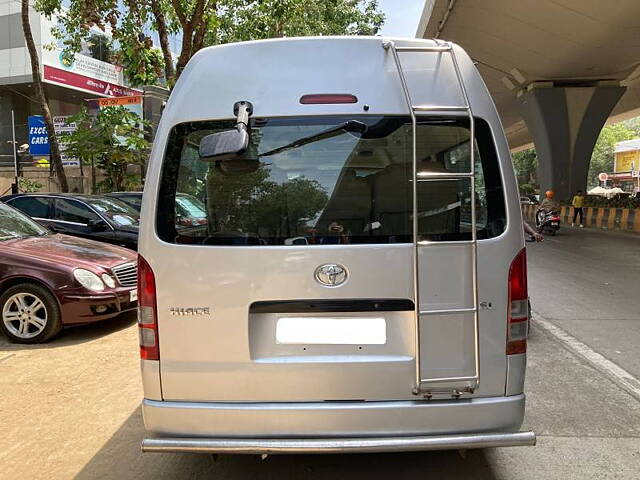 Used Toyota Commuter HiAce 3.0 L in Mumbai