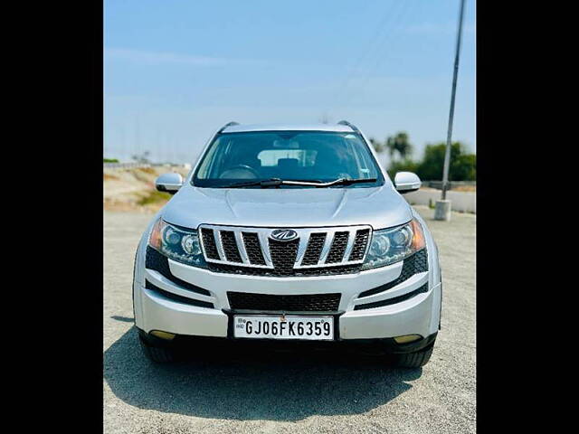 Used 2013 Mahindra XUV500 in Surat