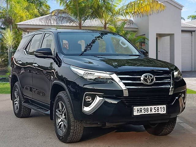 Used Toyota Fortuner [2016-2021] 2.8 4x2 AT [2016-2020] in Delhi