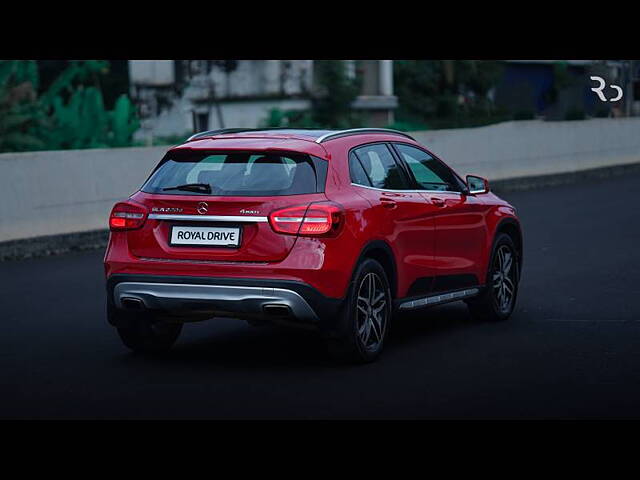 Used Mercedes-Benz GLA [2017-2020] 220 d 4MATIC in Kochi