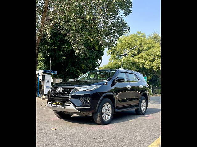 Used Toyota Fortuner [2016-2021] 2.8 4x4 AT in Delhi