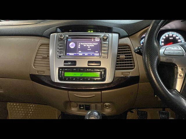 Used Toyota Innova [2013-2014] 2.5 VX 8 STR BS-III in Chandigarh